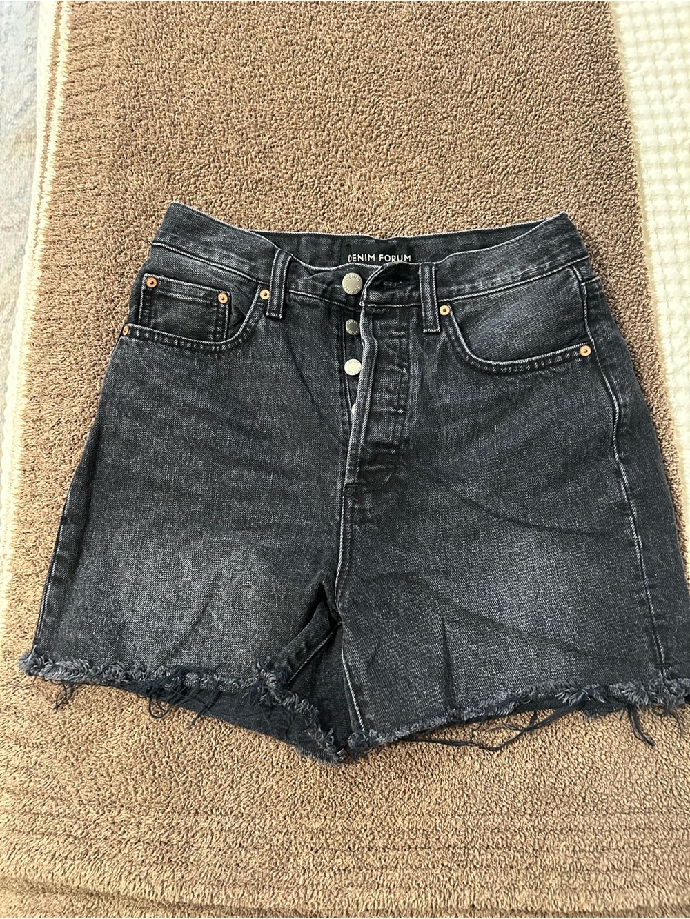 Denim Forum Black High-Rise Button-Fly Frayed Hem Shorts
